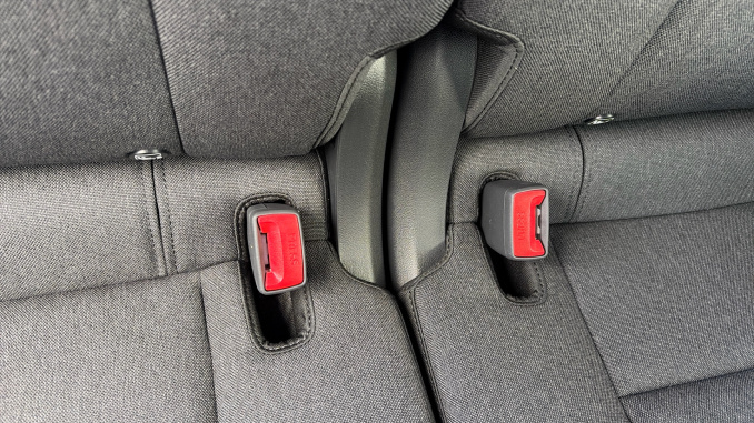 Hyundai INSTER 85kW 02 49kWh 5dr Auto Electric Hatchback - Image 17